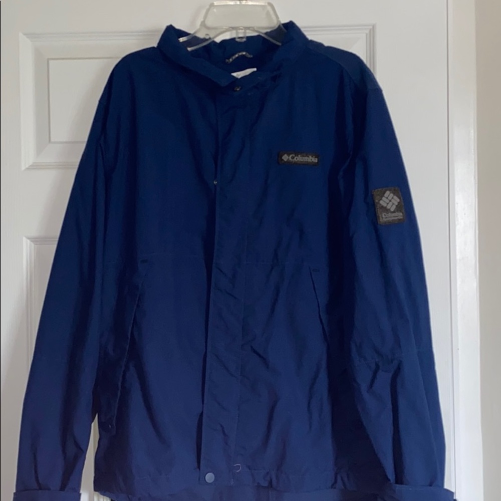 columbia rain jacket - M